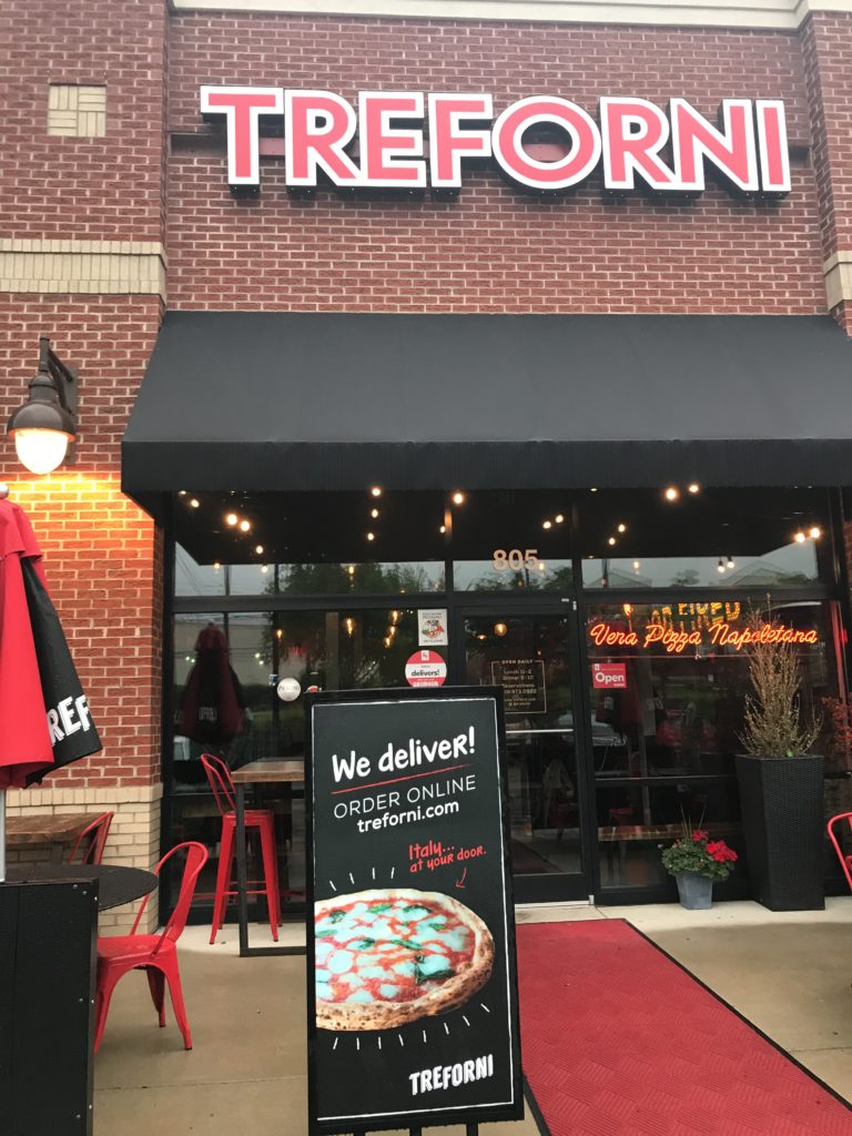 Treforni Pizza in Durham reviewed by top NC foodie blog, Food Diary of a City Girl