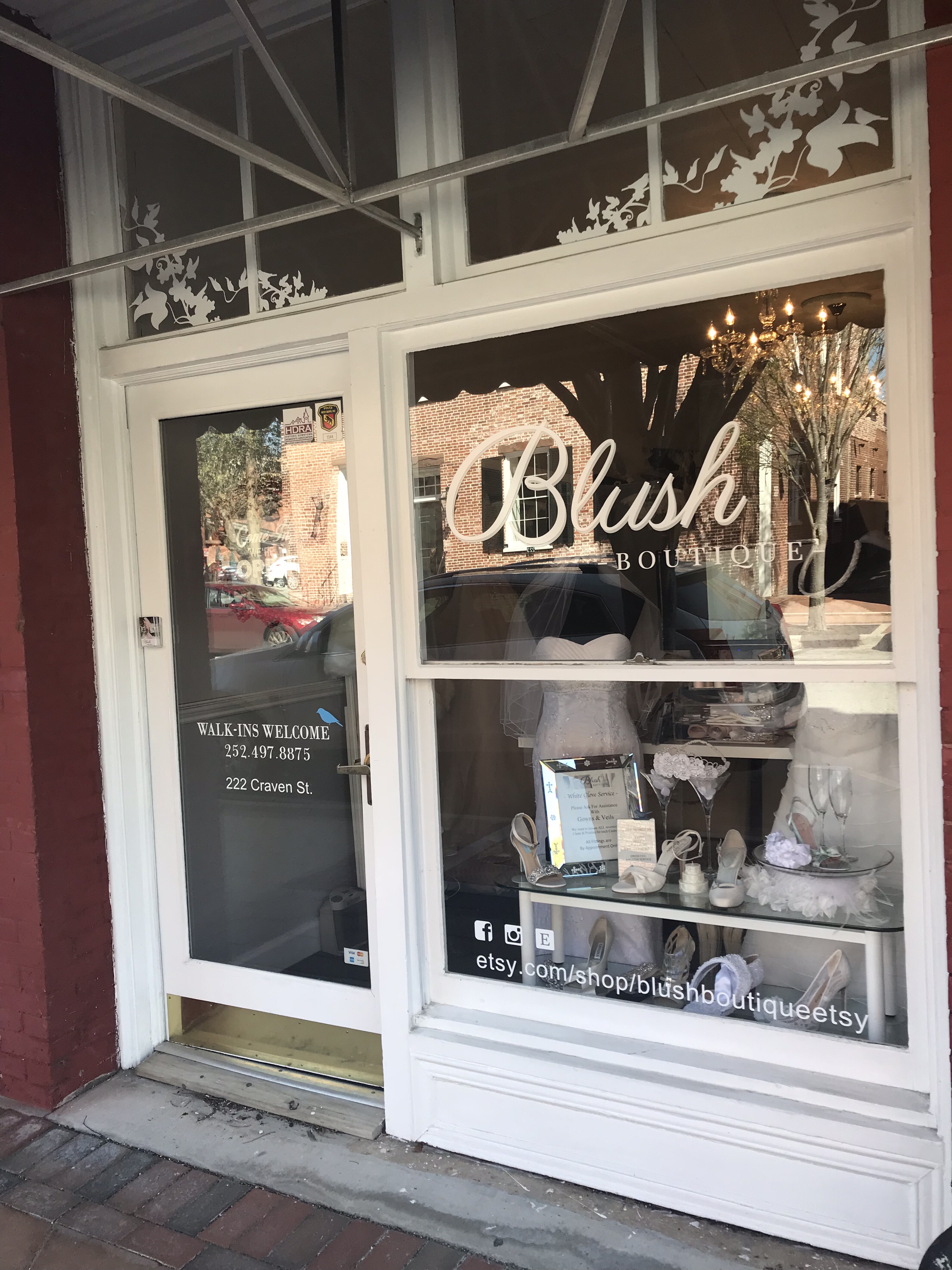 The Best Things to Do in New Bern NC featured by top NC travel blog, Food Diary of a City Girl: visit Blush Boutique