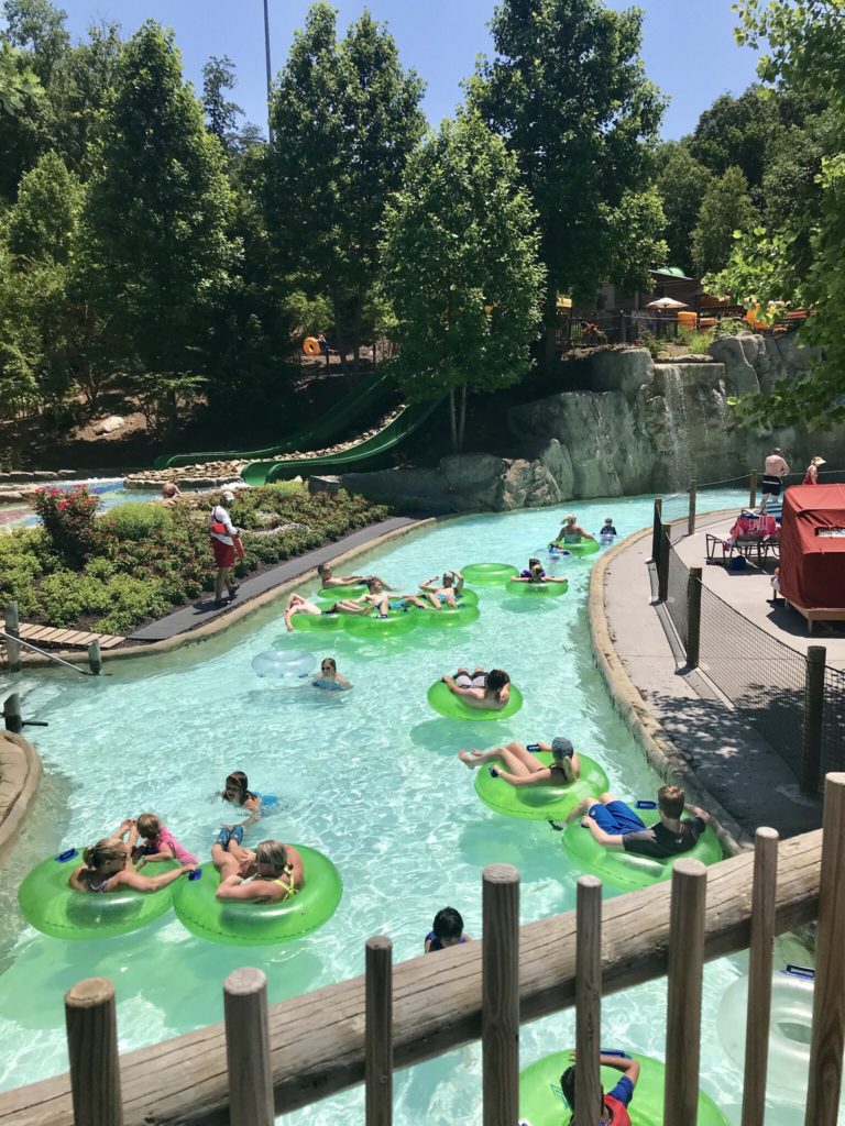 Dollywood Food review featured by top US travel and food blog, Food Diary of a City Girl