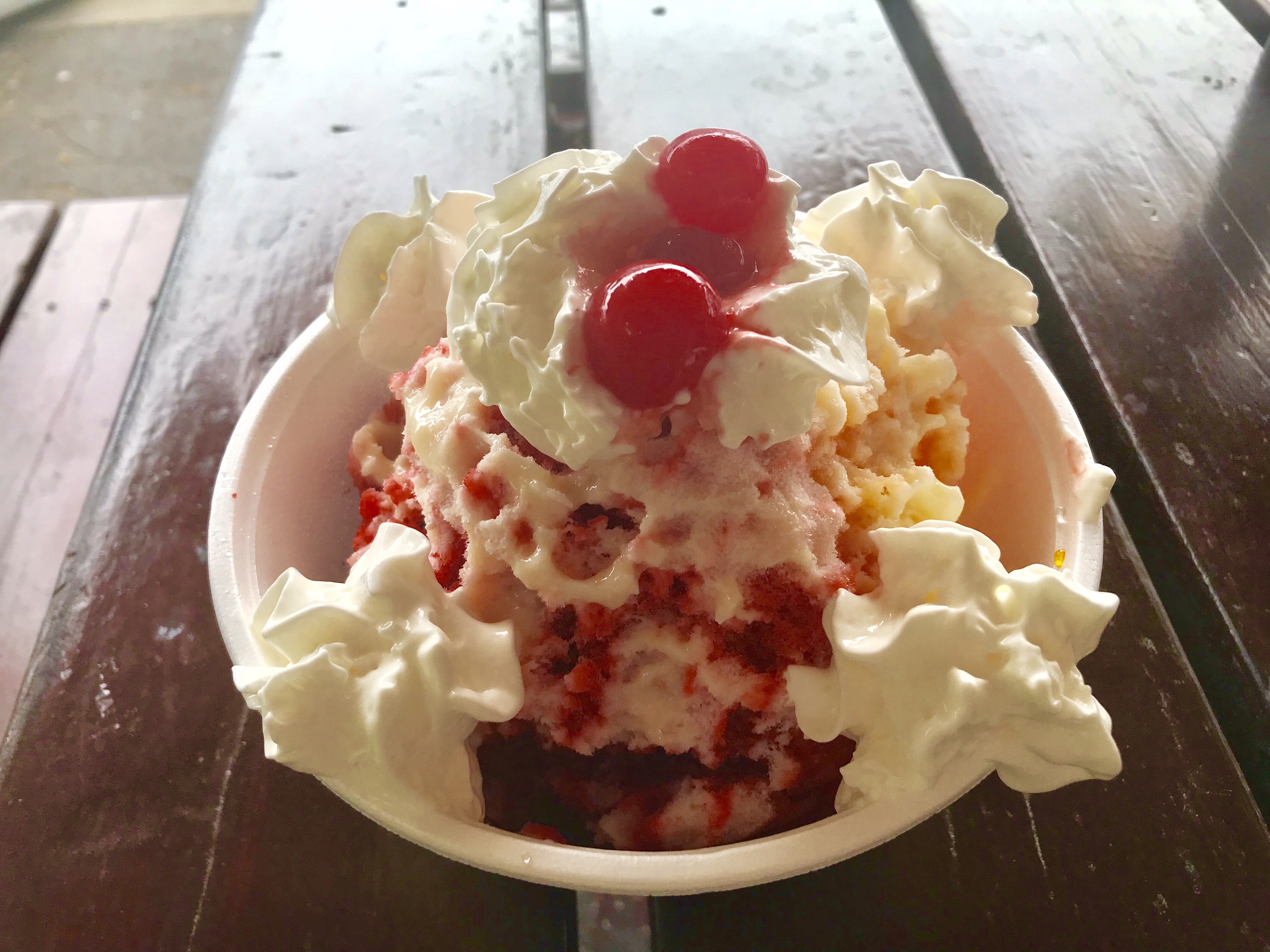 Top 6 Best Shaved Ice in Honolulu featured by top US travel and foodie blog, Food Diary of a City Girl: Aloha General Store