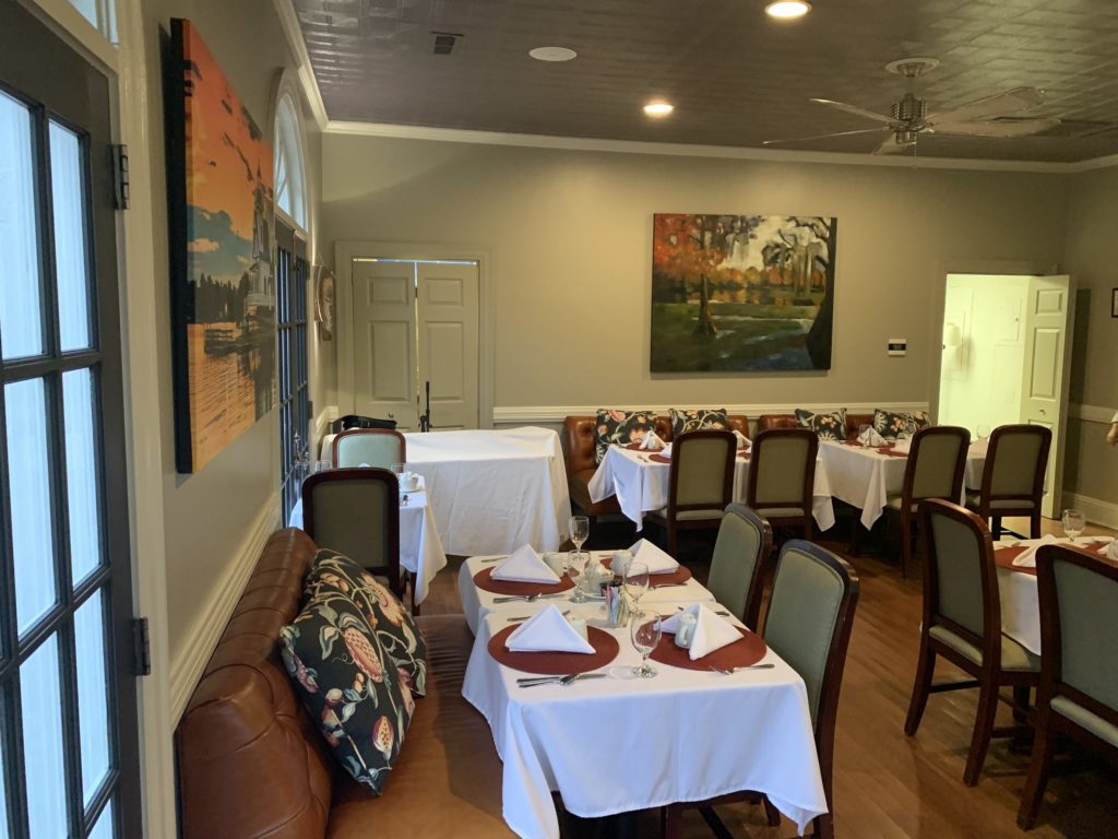 The best things to do in Edenton NC, featured by top NC travel blog, Food Diary of a City Girl: The Table at Inner Banks Inn