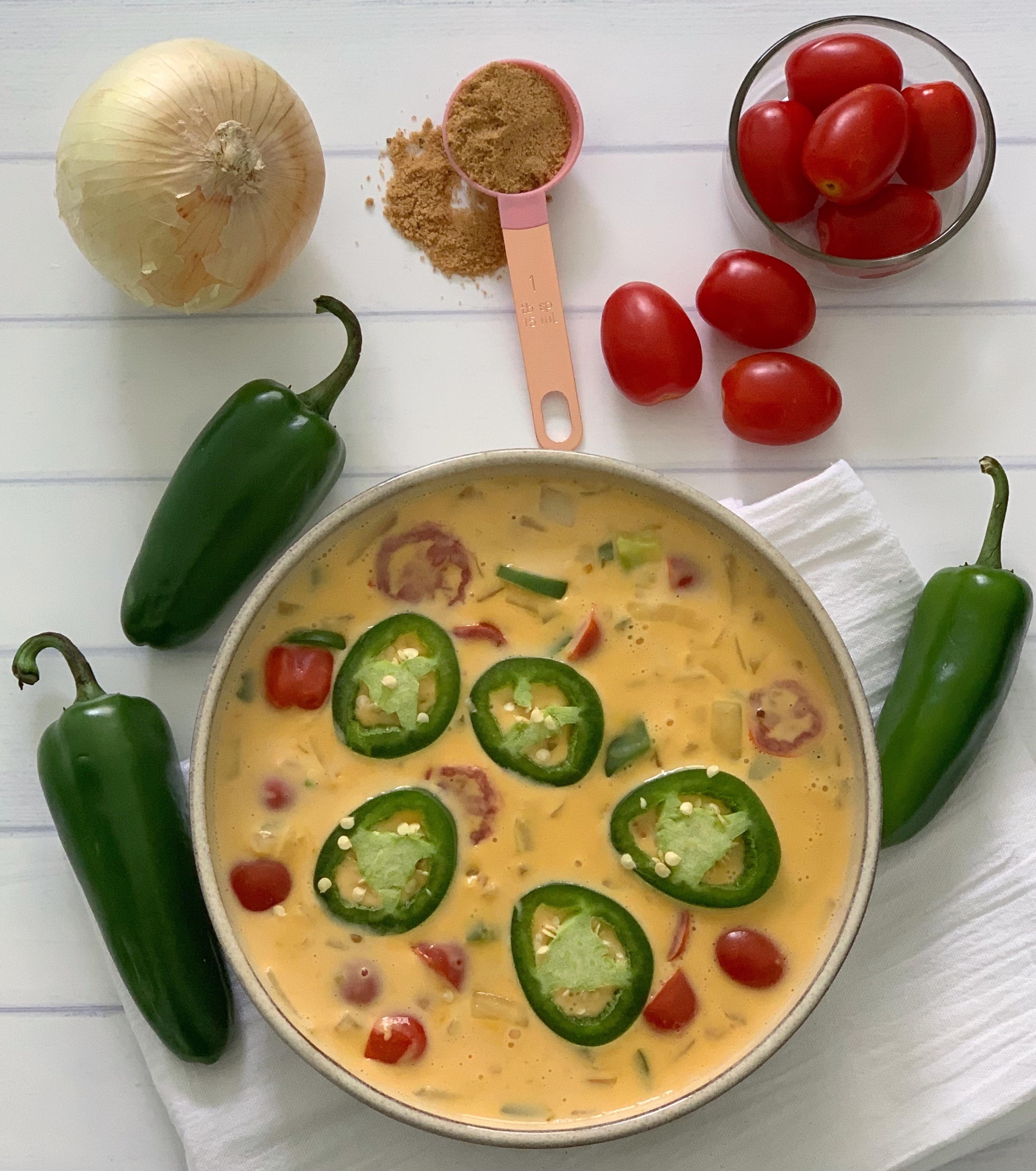 An Authentic Easy Queso Dip Recipe