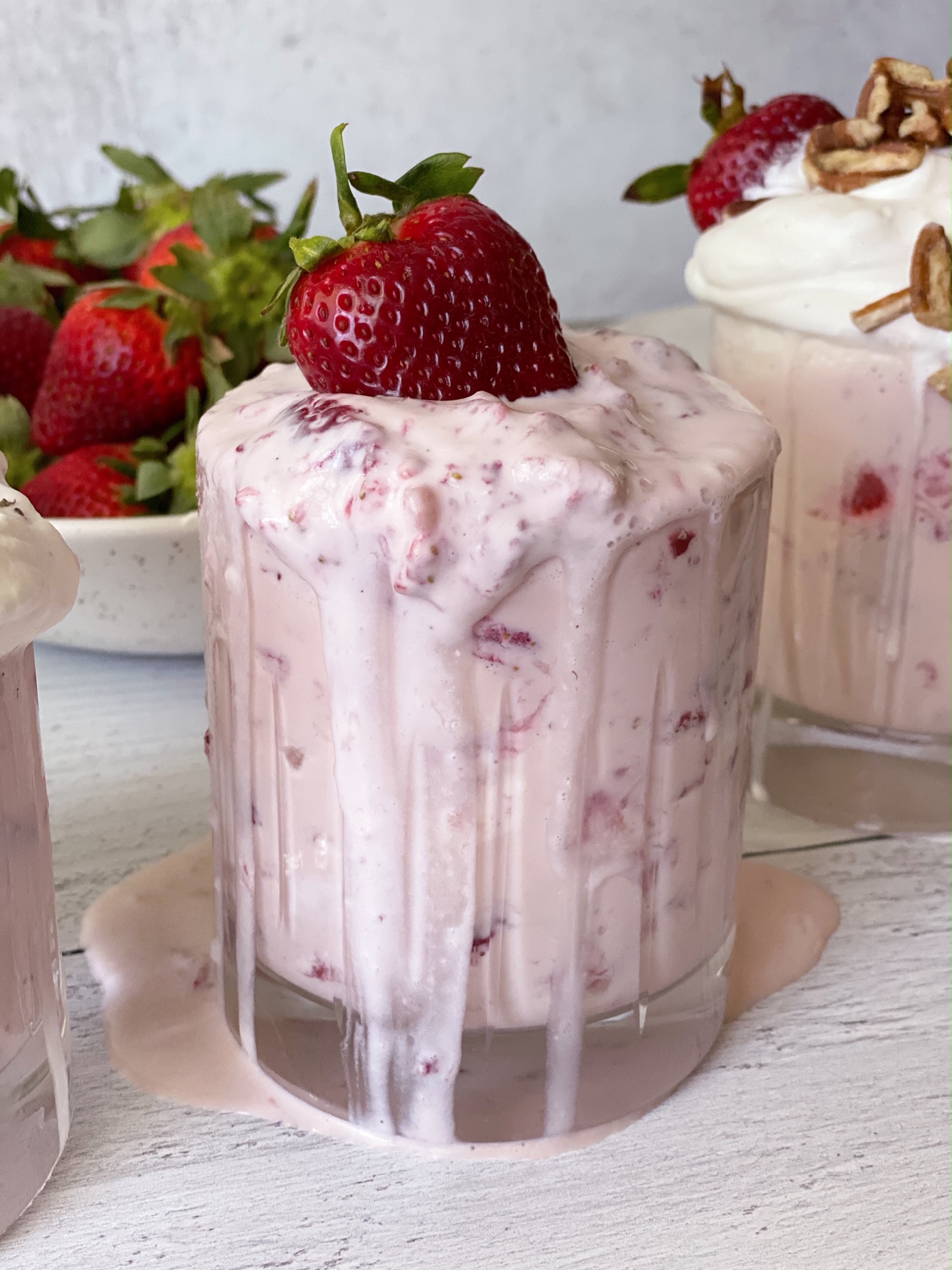 Mexican Desserts: Fresas Con Crema Recipe