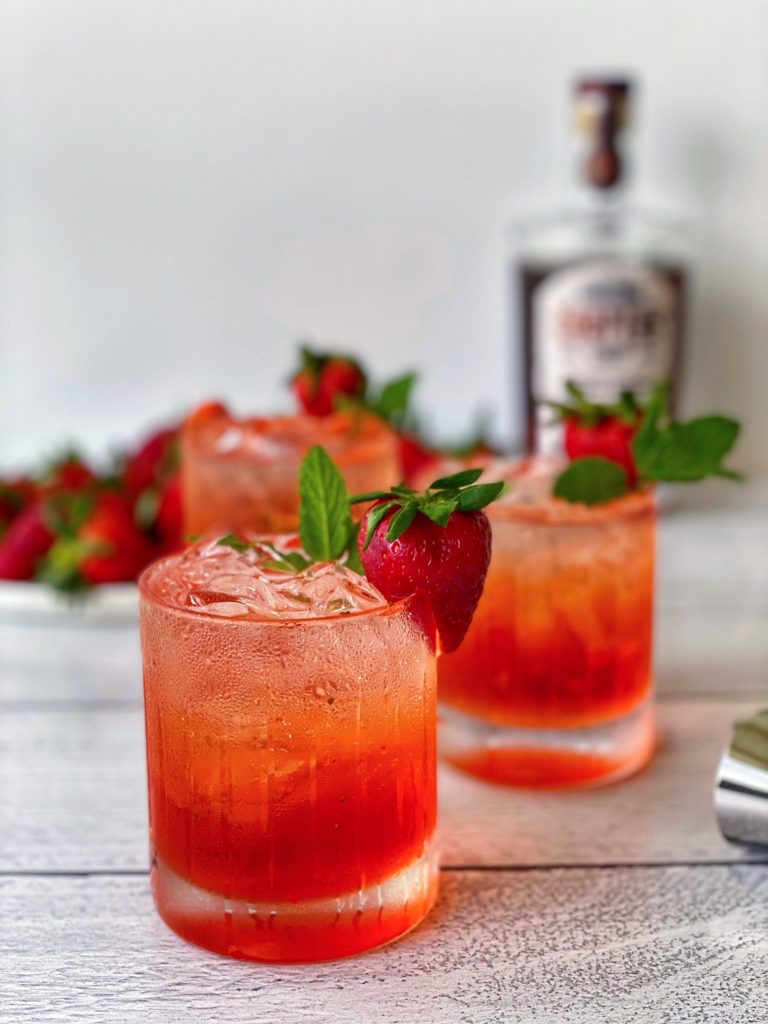 Strawberry Bourbon Cocktail, a fruity cocktail recipe featured by top US cocktail blogger Food Diary of a City Girl