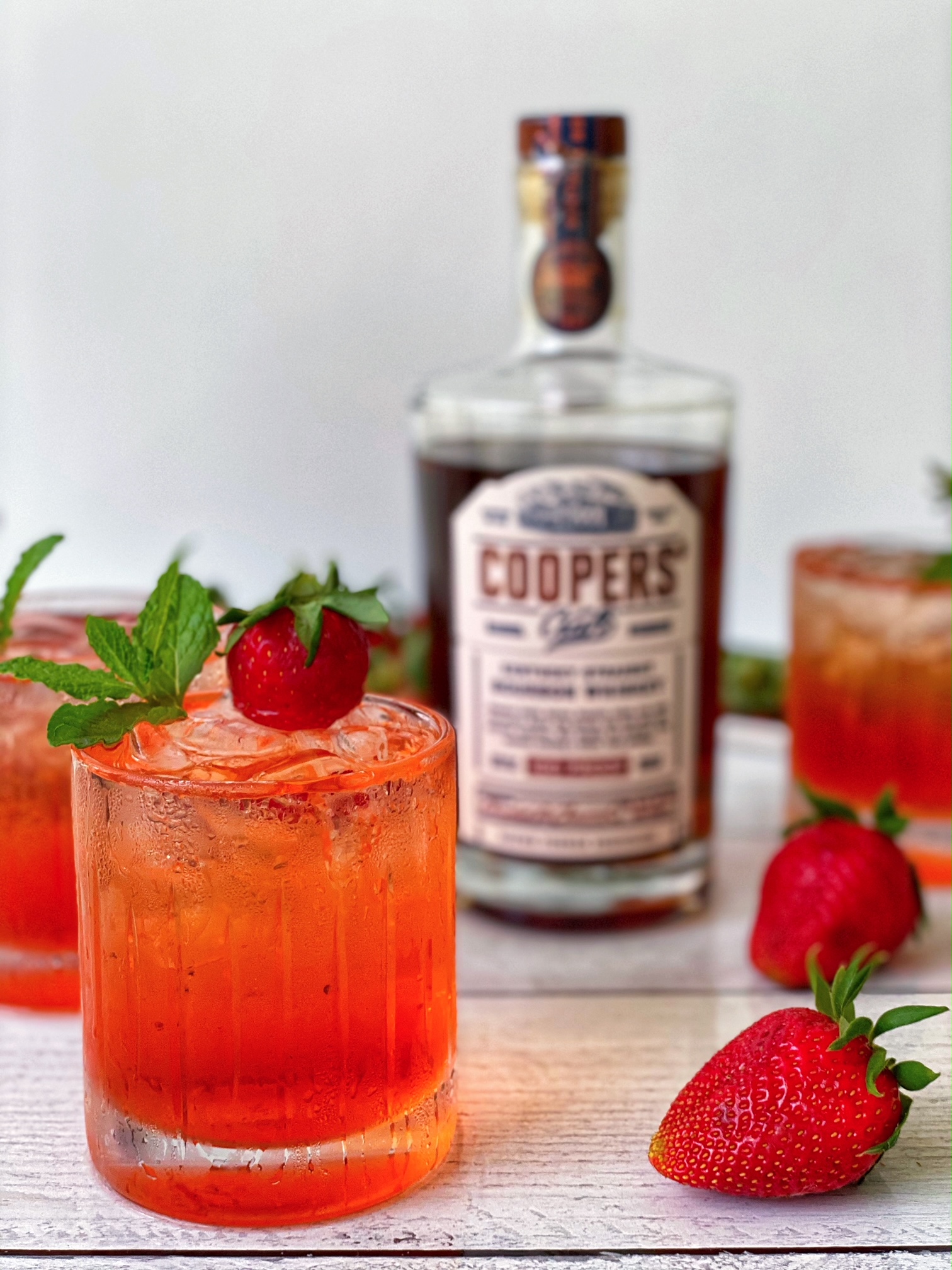 Fruity Cocktails: Strawberry Bourbon Cocktail